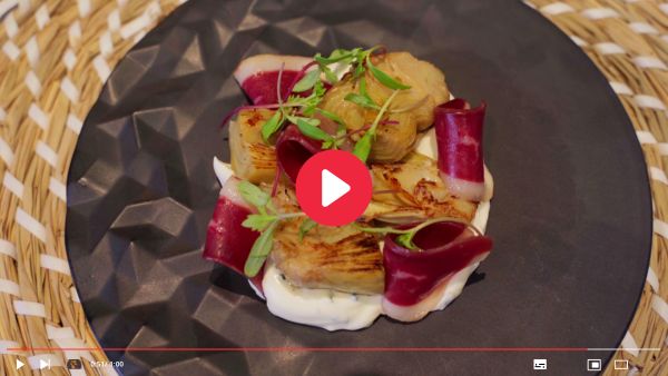 Videoreceta Dantza Alcachofas a la plancha, jamón de pato y cremoso de hierbas frescas